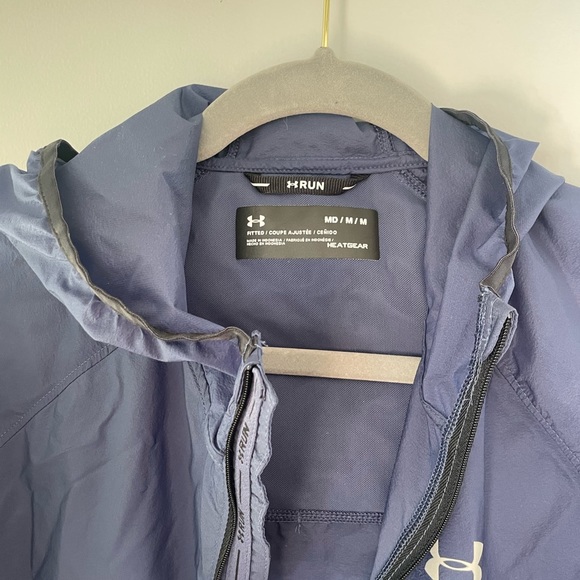 Under Armour Womens Running Jacket - Picture 2 of 3